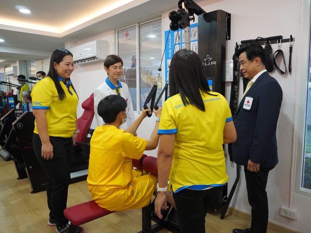 ศูนย์เวชศาสตร์ฟื้นฟู สภากาชาดไทย เปิดศูนย์ TRC Smart Innovative Medical Wellness Gym ศูนย์ฝึกออกกําลังกายเพื่อสุขภาพด้วยนวัตกรรมทางการแพทย์